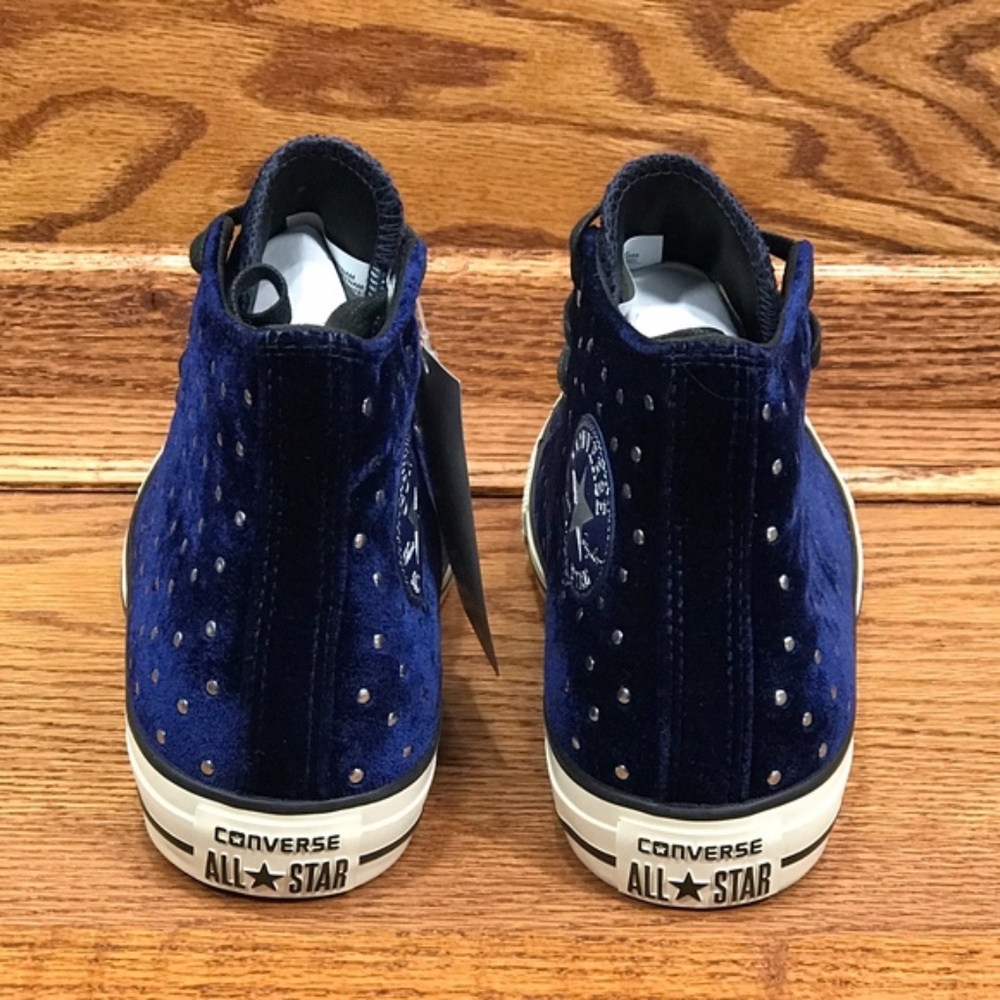 Converse CTAS Hi Eclipse Black Turtledove Velvet‎ Stud Shoes - Picture 4 of 6